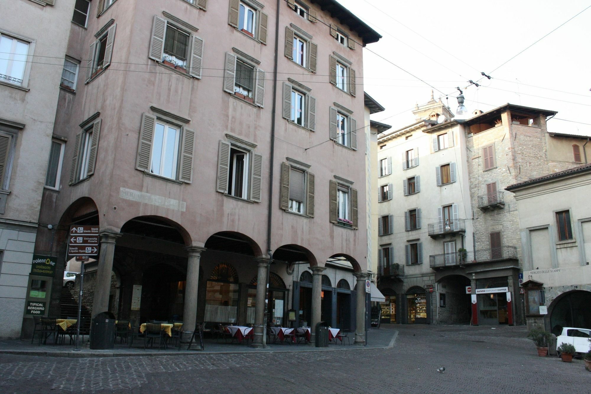 La Luna Blu In Old Town Bergame Extérieur photo